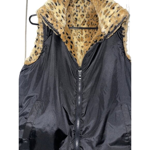 EUC Gallery Women's Faux Fur Zip Closure Reversible Vest Size Large - Picture 8 of 12